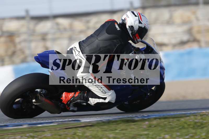 /Archiv-2024/01 26.-28.01.2024 Moto Center Thun Jerez/Gruppe gelb-yellow/backside